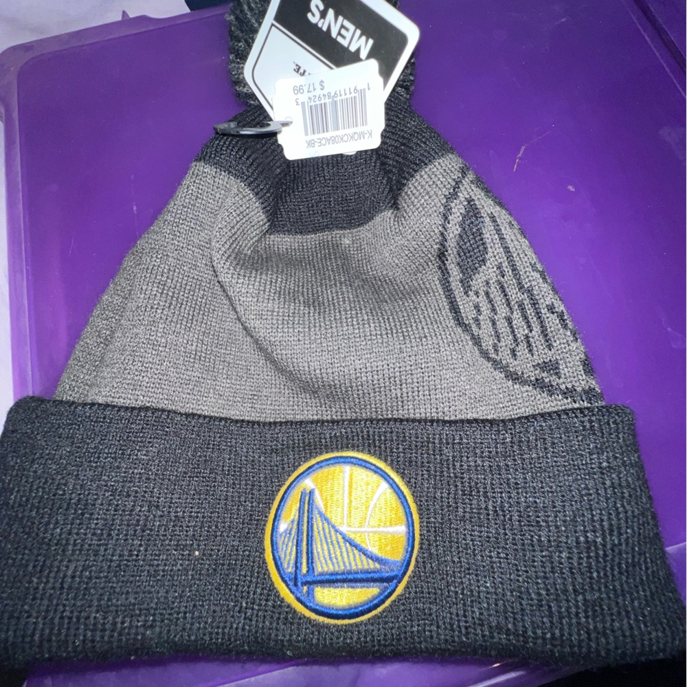 Men’s Warriors knit cap
